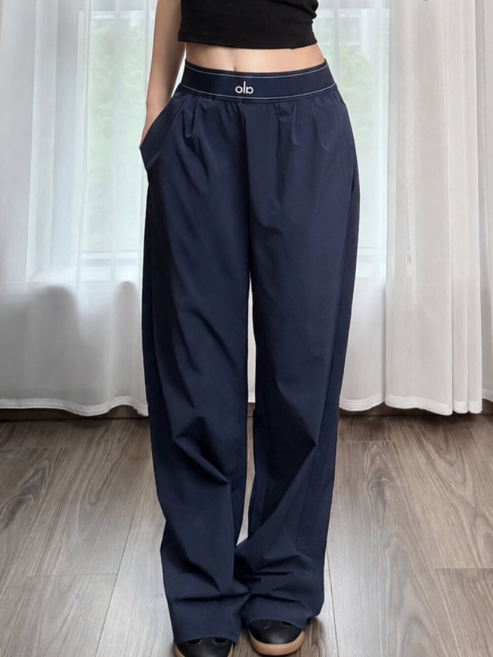 Navy Blue  ALO Yoga Relaxed Wide Leg Lounge Pants  NWT ✨ Length:30" Inseam